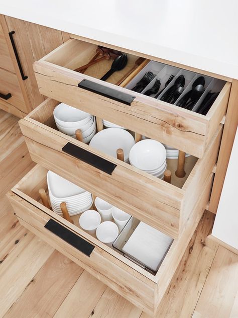 Drawer Pegs For Dishes, Wine Glass Storage In Drawers, Kitchen Cabinet Drawer Organization, Mountain House Kitchen, Dish Drawers, Kitchen Cabinet Organization Ideas, Dinnerware Storage, Organizing Kitchen, Kitchen Organization Ideas