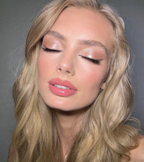 Maquillage On Fleek, Bridesmaid Hair Makeup, Summer Makeup Looks, Bridal Makeup Natural, Formal Makeup, Makijaż Smokey Eye, Braut Make-up, Wedding Makeup Looks, Bridesmaid Makeup