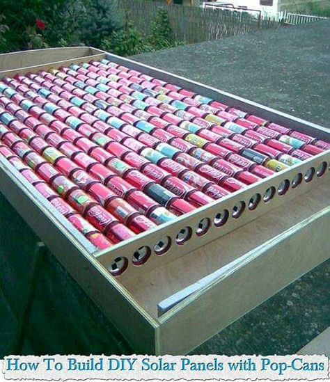 solar panel with coke cans Solaire Diy, Cheap Solar Panels, Alternative Energie, Hantverk Diy, Cheap Solar, Solar Heater, Diy Solar Panel, Solar Collector, Pop Cans