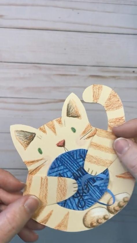 Timm Sevitz | Easy handprint art for kids. This is a great cat craft to make when your kids are feeling bored. Create this sentimental handprint card for… | Instagram Cat Projects For Kids, Cat Crafts For Toddlers, Craft To Make, Great Cat, Craft Activity, Handprint Art, Cat Crafts, Cat Party, Easy Paper Crafts