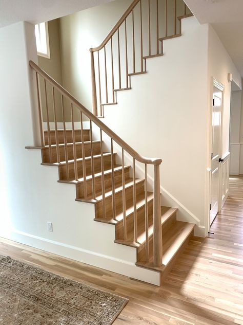 Tapered posts and balusters - Midcentury - Staircase - Portland - by Portland Stair Company | Houzz UK Types Of Stair Railings, Timeless Staircase Design, Half Turn Staircase Ideas, 80s Staircase Remodel, U Shaped Staircase With Landing, U Staircase, U Stairs Design, U Shape Staircase, Return Staircase