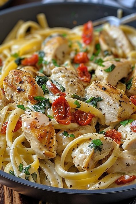 Creamy Tuscan Chicken Pasta, Italian Chicken Pasta Recipes, Italian Chicken Pasta, Creamy Italian Chicken, Tuscan Chicken Pasta, Chicken Breast Cutlet, Chicken Casseroles, Creamy Tuscan Chicken, Creamy Tomato Sauce