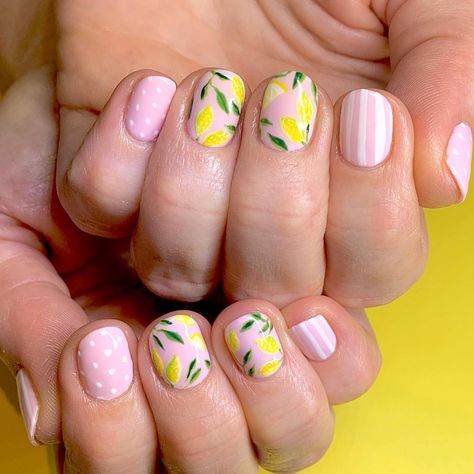 Sarah Thompson, Lemon Nails, Magic Nails, Short Gel Nails, Gel Nail Art Designs, Lovely Nails, Vibrant Nails, Pink Lemon, Vacation Nails