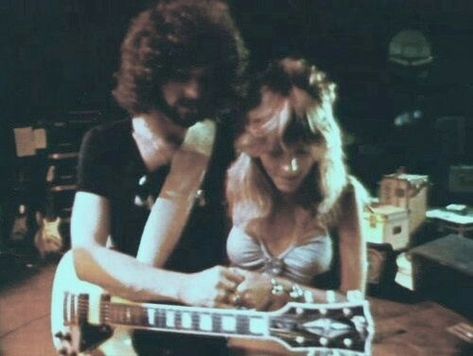 Stevie Nicks Lindsey Buckingham, Buckingham Nicks, Stevie Nicks Style, Stephanie Lynn, Lindsey Buckingham, Stevie Nicks Fleetwood Mac, I'm With The Band, Mötley Crüe, Fleetwood Mac