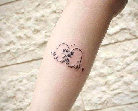 Funny Couples Tattoos, Ghosts Tattoo, Matching Ghost Tattoos, Ghost Tattoo Ideas, Cute Ghost Tattoo, Girly Hand Tattoos, Ghost Couple, Ghost Tattoos, Simbolos Tattoo