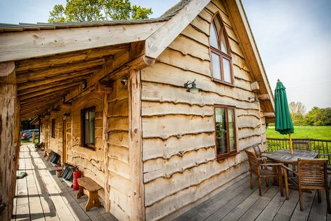 Withyfield cottage | Canopy & Stars Open Plan Lounge, Arched Ceiling, Country House Exterior, Rumah Moden, Timber Garage, Woodland House, Log Cabin Rustic, Siding Options, Cabin Tiny House