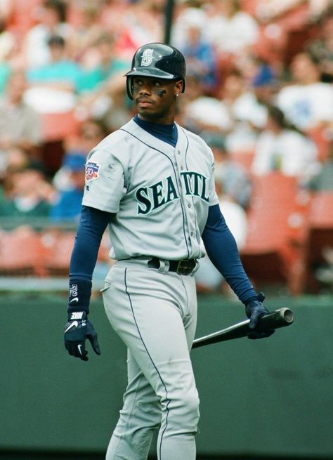 Ken Griffey Jr. - Seattle Mariners King Griffey Jr, Iconic Baseball Photos, Ken Griffey Jr Aesthetic, Ken Griffey Jr Wallpaper, Baseball Wallpapers, Baseball Drip, Seattle Mariners Baseball, Baseball Wallpaper, Mariners Baseball