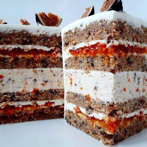 Рецепт ТОРТ Осенний Джаз Peanut Cake, Pistachio Cheesecake, Russian Cakes, Chocolate Cherry Cake, Sweet Carrot, Honey Cake, Strawberry Cakes, Homemade Caramel, Creamy Cheesecake