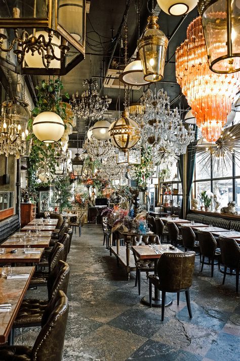 London Tea Shop, Vintage Shops In London, Vintage Shops London, Vintage Shop Interior, London Cafes, London Cafe, London Bucket List, Columbia Road, London Vacation