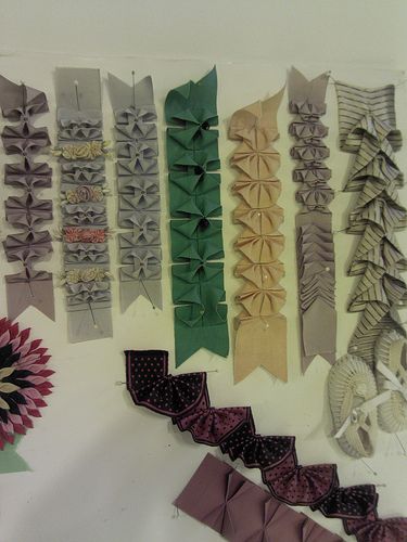 ribbon trim ideas....(love these!...all done with regular ribbons and changed into this? beautiful!)... Pola Lengan, Sulaman Pita, Smocking Patterns, Fabric Origami, Pola Bordir, Folding Origami, Ribbon Art, 자수 디자인, Ribbon Work