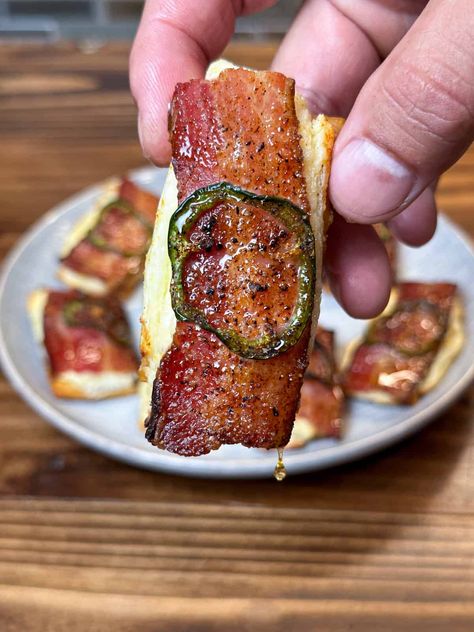 Bacon With Brown Sugar, Candied Bacon Crackers, Jalapeno Appetizer, Bacon Crackers, Bacon Cracker, Crackers Appetizers, Club Crackers, Bacon Appetizers, Stuffed Jalapenos With Bacon