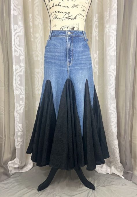 Upcycled denim jeans with 8 individual hand crafted fabric panels sewn in to create a fit n' flared, one of a kind skirt!  Collaborate with me for the style you desire! Tell me your style, colors, etc., and I will come up with a design to share with you to ensure you will love it! You are in control every step of the way!  To start your custom skirt, send me this listing in a private message, and we will talk details from there!  I double stitch every hem to ensure quality and durability! I want my art work to last a very long time! 🥰 Jeans Into Long Skirt, Upcycle Maxi Skirt, Jeans To Skirt Diy, Upcycled Fashion Diy Inspiration, Custom Denim Skirt, Upcycled Denim Fashion, Upcycle Jeans Skirt, Upcycle Skirt, Jeans Into Skirt