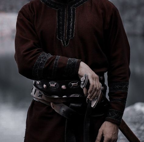 Medieval Guard Aesthetic, Jacaerys Velaryon, Half Blood Prince, Medieval Aesthetic, Aesthetic House, Targaryen Aesthetic, The Last Kingdom, House Of The Dragon, House Targaryen