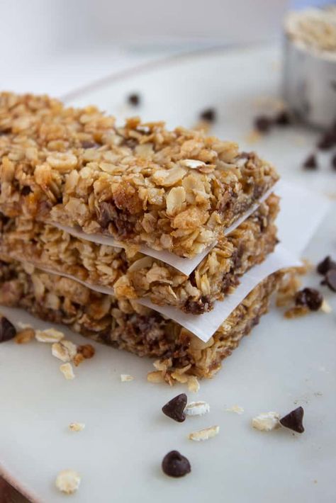 Crunchy Nut Free Granola Bars - Flour & Spice Nut Free Granola Bars, Brunch Bites, Easy Granola Bars, Nut Free Granola, Easy Granola, Kid Recipes, Granola Recipe Bars, Work Lunches, Crunchy Granola