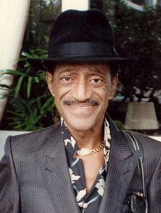 Sammy Davis Jr, Black Actors, Famous Black, Black Hollywood, Black Celebrities, Dean Martin, Music Legends, Frank Sinatra, Black American