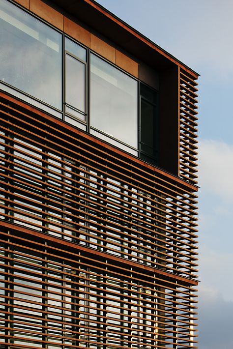 Gallery of Center of Air Navigation Services / ZSK Architects - 17 Timber Screens, Arch House, Metal Cladding, Solar Shades, Brick Architecture, Brick Tiles, Timber House, Facade Architecture, Facade Design