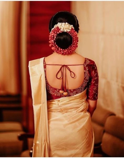 Introducing 85+ Bridal Hairstyles for South Indian brides to be. from long hair south indian bridal hairstyle to low bun south indian bridal hairstyle, we have got hairstyle for every hair type. #shaadisaga #indianwedding #bridalhairstyle #southindianwedding #southindianbridalhairstylewedding #southindianbridalhairstylereception #southindianbridalhairstylefromtlook #southindianbridalhairstyleforengagement #southindianbridalhairstyleforroundface #southindianweddinghairstylesimple #southindian Hairstyles For Short Hair Bangs, Short Hair Bangs, Heir Style, Wedding Hairstyles For Short Hair, South Indian Wedding Hairstyles, Hairstyles For Indian Wedding, Saree Hairstyles, Ethnic Beauty, Cotton Saree Blouse Designs