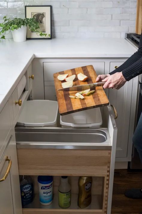 Studio Dearborn, Sustainable Kitchen Design, Kitchen Compost Bin, Kitchen New York, Countertop Appliances, Sustainable Kitchen, Kitchen Waste, Little Kitchen, Transitional Kitchen