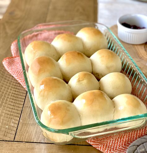 One Hour (or less) Yeast Rolls Discard Rolls, Sourdough Discard Rolls, Yeast Biscuits, White Rolls, Thanksgiving Rolls, Quick Rolls, Sourdough Rolls, Fluffy Dinner Rolls, Best Sandwiches