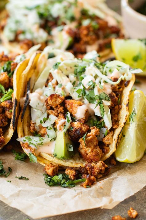 These Crispy Tofu Street Tacos are ready in 30 minutes, perfect for a vegan weeknight dinner. Packed with protein and taste AMAZING! Vegetarian Tacos Recipes, Tofu Tacos, Vegan Mexican Recipes, Mexican Dinner Recipes, Vegetarian Tacos, Street Tacos, Crispy Tofu, Savory Vegan, Best Vegan Recipes