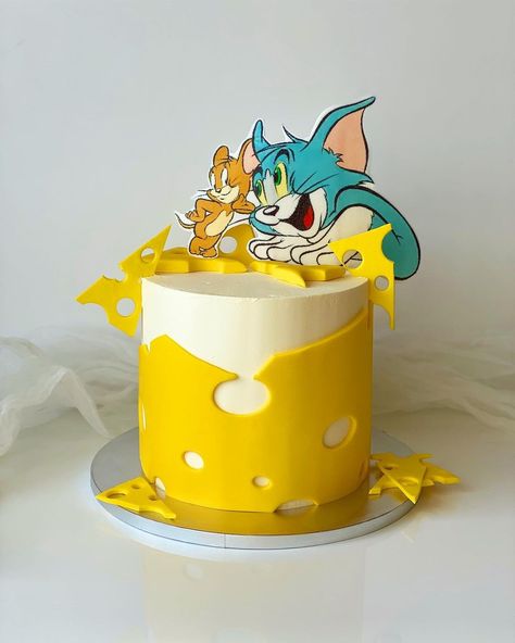 Tom And Jerry Birthday Theme, Tom And Jerry Party, Tom And Jerry Birthday, Tom And Jerry Cake, English Verbs, Tom Jerry, Brownie Cake, Theme Cake, Tom And Jerry