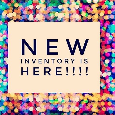 LOTS of NEW ARRIVALS are hitting the floor NOW. Don’t forget open house tonight from 5-7❤️🎅🏼🎄💃🏻 #beautiful #classy #trendy #sweaterweather #fashioninspo #shopsumrallfirst #boutique #vintagedragonflyboutique Paparazzi Logo, Paparazzi Quotes, Paparazzi Pics, Paparazzi Jewelry Displays, Paparazzi Jewelry Images, Paparazzi Consultant, Vintage Dragonfly, Facebook Party, Group Ideas