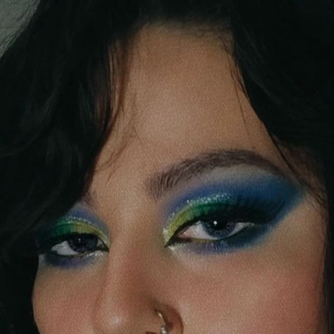 Blue Green Eyeshadow Looks, Blue Green Makeup Look, Blue And Yellow Eyeshadow Looks, Blue And Green Makeup Looks, Blue And Green Eyeshadow Looks, Green And Blue Eyeshadow Looks, Yellow And Blue Eyeshadow, Green And Blue Makeup, Blue And Green Eyeshadow