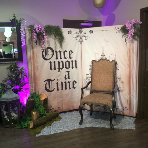 Fairytale Stage Design, Giant Book Display, Oversized Book Prop, Once Upon A Prom Theme, Fairytale Homecoming Float, Fairytale Decorations Diy, Disney Theme Christmas Party, Bookish Party Decorations, Once Upon A Time Theme Prom