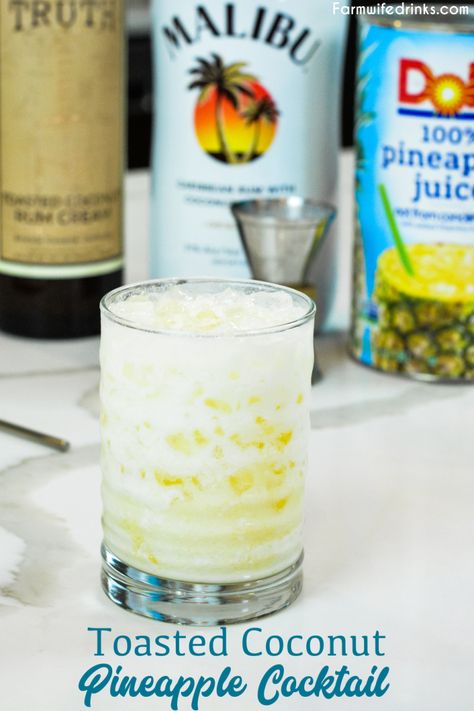 Toasted coconut pineapple cream cocktail is a smooth tropical drink combining Malibu rum and toasted coconut rum creme with pineapple juice. Malibu And Pineapple Juice Recipes, Malibu And Pineapple Juice, Pineapple Rum Cocktail, Coconut Rum Recipes, Pineapple Rum Drinks, Dessert Martini, Rum Drinks Easy, Drinks With Pineapple Juice, Malibu Rum Drinks