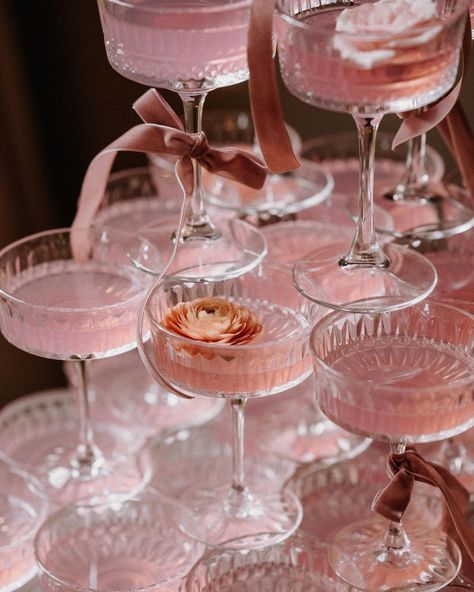 What’s better than a champagne tower? 🥂 A pink champagne tower with floating flowers and cute lil bows 🎀 Workshop design and concept… | Instagram Good Old Movies, Rock My Style, Gin Cocktail Recipes, Champagne Tower, Rose Champagne, Workshop Design, Floating Flowers, Crystal Champagne, Unique Tables