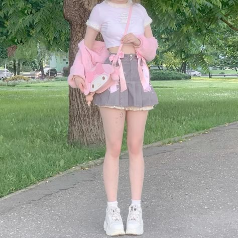 Summer Outfits Kawaii, Kawaii Outfits Summer, Soft Kawaii Aesthetic Outfits, Winter Outfits Kawaii, Aesthetic Kawaii Outfits, Kawaii Summer Outfits, Cutecore Style, Outfit Ideas Cold, Cute Pastel Outfits