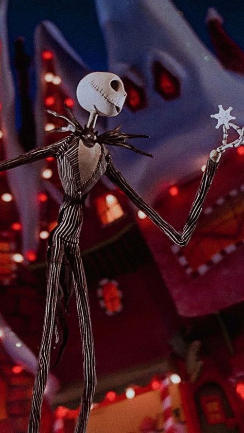 Disney Christmas Astethic, Movie Christmas Wallpaper, Christmas Wallpaper Movies, Jack Skellington Christmas Wallpaper, Christmas Movie Wallpaper, Christmas Disney Wallpaper, Nightmare Before Christmas Wallpaper Iphone, Christmas Wallpaper Disney, Cool Christmas Wallpapers