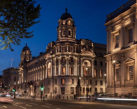 The OWO, Whitehall, London | dpa lighting consultants – "Right Light, Right Place, Right Time" ™ Whitehall London, Right Place Right Time, Facade Lighting, Right Light, Sauna Room, Swimming Pool Spa, Listed Building, Winston Churchill, Grand Staircase