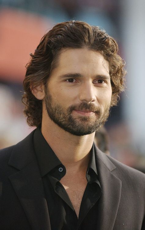 Medium Hairstyle, Eric Bana, Mens Hairstyles Medium, Australian Actors, Chic Hairstyles, Cool Outfits For Men, Billy Joel, Handsome Actors, Medium Hair Styles