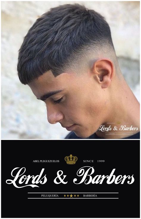 Hair Types Men, Crew Cut Haircut, Short Fade Haircut, Barbers Cut, Crop Haircut, Gents Hair Style, Crop Hair, Haircut Men, Mens Hairstyles Thick Hair