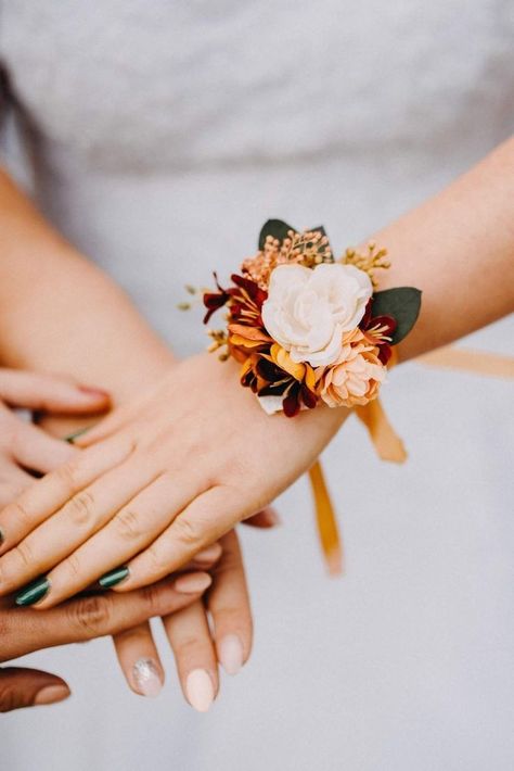 Eucalyptus Leaves Wedding, Wrist Corsage Wedding, Textile Flowers, Diy Corsage, Preserved Eucalyptus, Unique Bride, Flower Corsage, Floral Bracelet, Future Wedding Plans