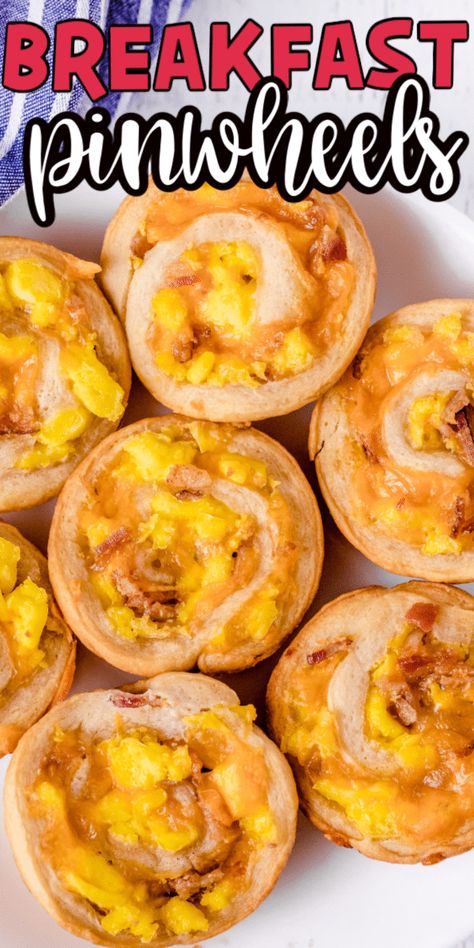 Breakfast Rolls Recipe, Breakfast Pinwheels, Breakfast Finger Foods, Breakfast Potluck, Breakfast Recipes Easy Quick, Breakfast Rolls, Breakfast Recipes Sweet, Easy Bacon, Quick Breakfast Recipes