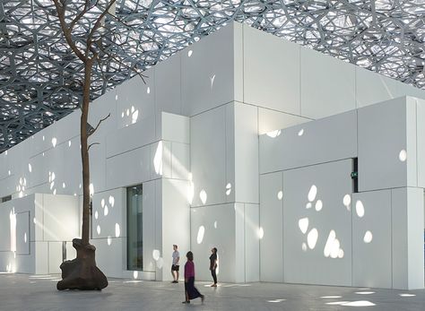 louvre abu dhabi: jean nouvel-designed museum opens in the united arab emirates | Netfloor USA Louvre Abu Dhabi, Museum Interior, Jean Nouvel, Rem Koolhaas, Norman Foster, Santiago Calatrava, White Building, Frank Gehry, Grand Mosque