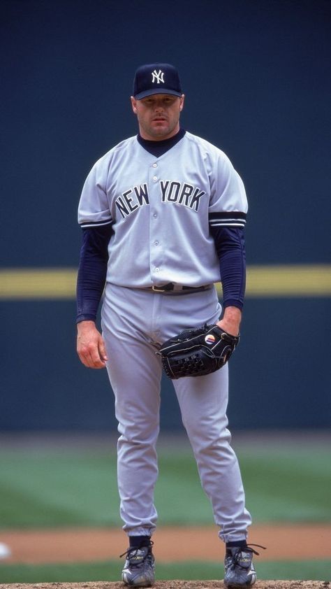 Ole Miss Baseball, Famous Baseball Players, Roger Clemens, Baseball Pitcher, Baseball Pitching, Baseball Pictures, New York Yankees Baseball, Baseball Photos, Full Name