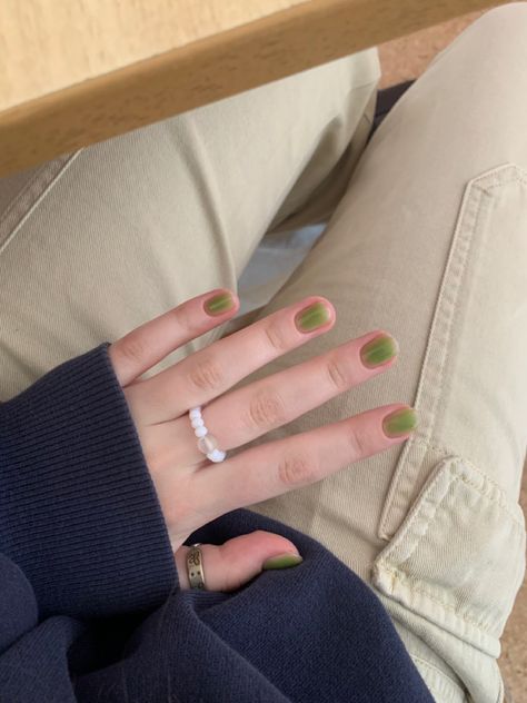 Blush Nails Green, Green Jelly Nails Korean, Jelly Short Nails, Green Nails Jelly, Jelly Green Nails, Short Jelly Nails, Green Jelly Nails, Kpop Nails, Green Jelly