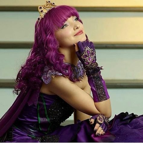 Dove Cameron, Descendants, Purple Hair, A Woman, Purple, Hair, Instagram