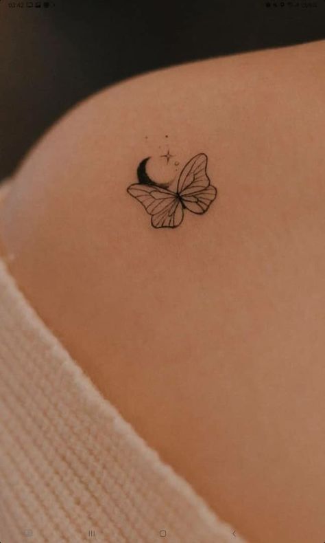 Right Person Wrong Time Tattoo, Small Collar Bone Tattoos For Women, Mariposas Tattoo, Small Girly Tattoos, Tattoos Infinity, Small Pretty Tattoos, Petite Tattoos, Tattoos Geometric, Small Butterfly