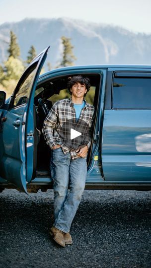 30K views · 2.9K reactions | Eli is the quintessential country boy who loves his truck 🛻 his flannels, his Romeo’s, his hats 🧢 and havin’ a good time with friends. While he wasn’t dreading his senior 👨‍🎓 photos I did assure him of a few things that are essential for when you’re working with boys: 1. That I’ll be as quick 💨 as possible: Boys don’t want a 3 hour session, they want some assurances that this will be speedy 🏃 Now, I try as best as I can to stick to this, but I mostly tell boys I’m going to be quick right out of the gate so they can relax. 2) I’m going to tell them what to do, boys are terrified that they’ll be expected to know 💡 how to pose and I let them know that I’ll be bossing them around for an hour ⏰ or so. 3) we are going to keep clothing 👕 changes to a minimum. Guys Senior Pictures Poses With Car, Male Senior Pictures Poses With Truck, Guy Senior Photos Nature, Boy Senior Pictures Poses, Senior Pics Boys, Country Boy Senior Pictures, Male Senior Photos, Guy Senior Photos, Boy Senior Pictures