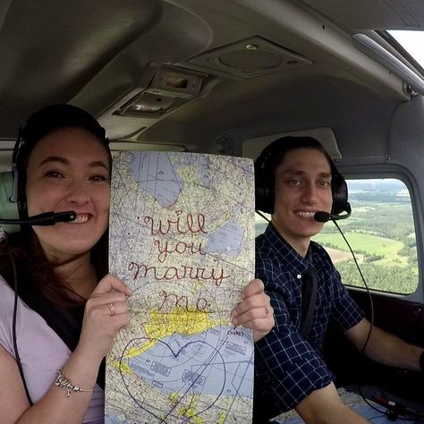 Pilot Proposal, Plane Proposal, Helicopter Proposal, Unique Proposal Ideas, Unique Proposals, Best Wedding Proposals, Proposal Planning, Private Plane, Marriage Proposal