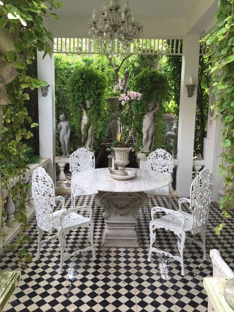 Victorian Backyard, Patio Inspiration, Victorian Garden, Patio Flooring, Garden Cafe, Patio Makeover, French Garden, Balcony Garden, Outdoor Rooms