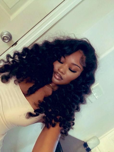 Birthday Hairstyles, Quick Weave Hairstyles, Dope Hairstyles, Hair Ponytail Styles, Looks Black, Front Lace Wigs Human Hair, Baddie Hairstyles, Long Curly Hair, Long Curly