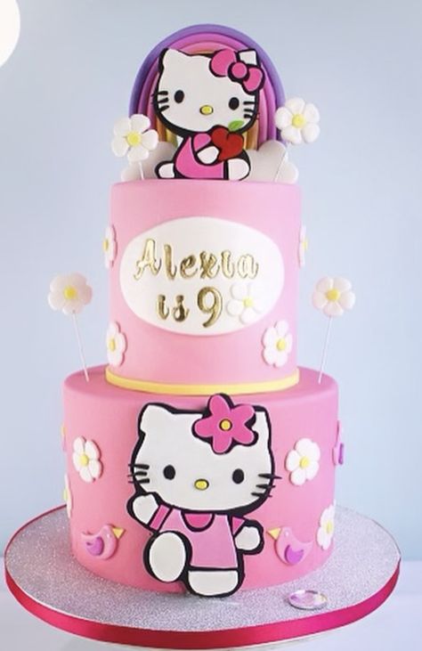 Hello Kitty Cake 2 Tier, Kuromi Cake, Bolo Da Hello Kitty, Hello Kitty Birthday Theme, Kitty Birthday Cake, Hello Kitty Theme Party, Hello Kitty Birthday Cake, 2 Tier Cake, Hello Kitty Birthday Party