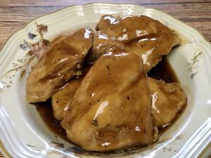 Chicken Breasts In Brown Sauce – In Dianes Kitchen Brown Sauce For Chicken, Chicken Smothered, One Skillet, Brown Sauce, Sauce For Chicken, Chicken Breasts, Corn Starch, Skillet, Chicken Wings