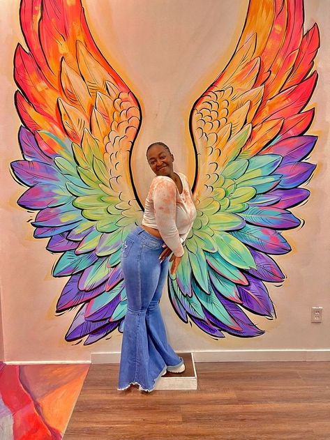 fashion, videos Wings Mural, Wings Painting, Angel Wings Painting, Traveling Fashion, Angel Wings Wall Art, Group Art Projects, Window Mural, Angel Wings Art, Angel Wings Wall