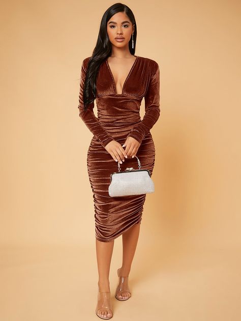 Dress Elegant Long, Bodycon Party Dress, Luxurious Dresses, Velvet Bodycon Dress, Backless Bodycon Dresses, Striped Tunic Dress, Fitted Midi Dress, Form Fitting Dress, Ruched Bodycon Dress